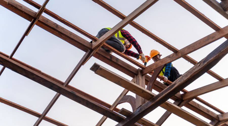 Professional gutter cleaning services in Louisiana, MO